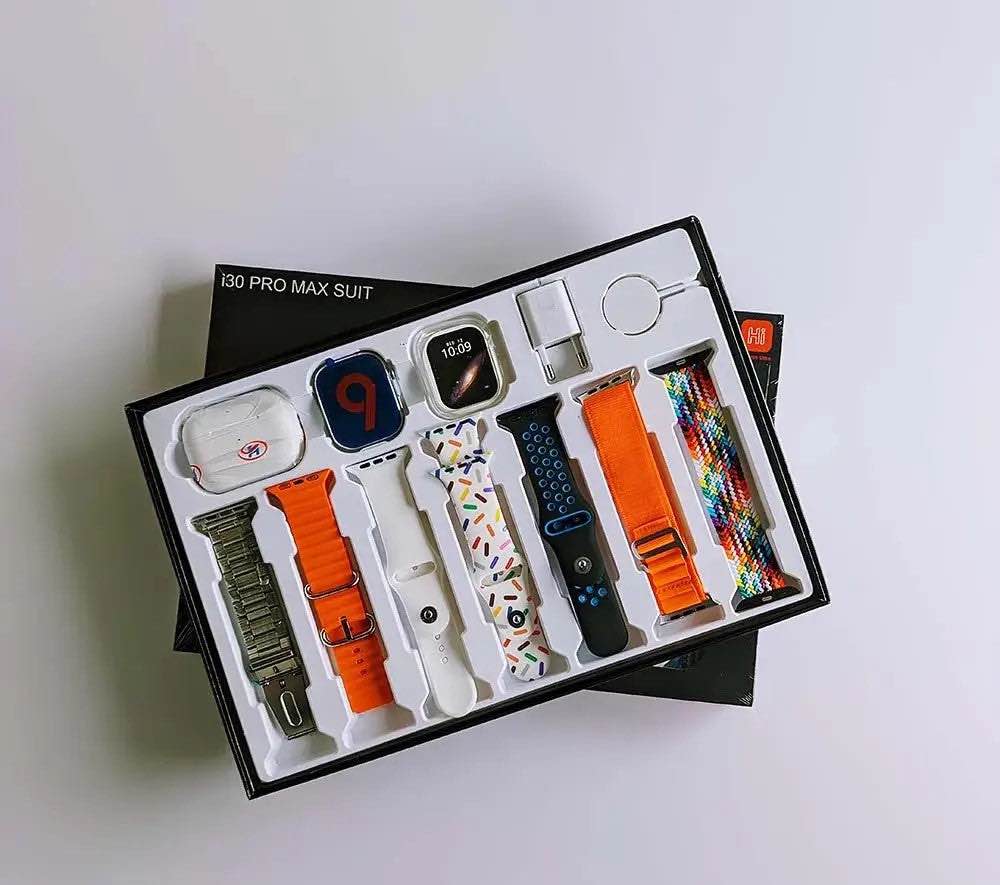 i30 PRO MAX SUIT 11 IN 1 Smartwatch